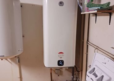 Installation d'un chauffe-eau plat thermodynamique Thermor à Avignon